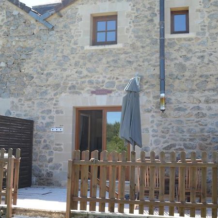 Character 2 Bed Cottage Within Walking Distance Of Bar/Restaurants Piégut-Pluviers Esterno foto